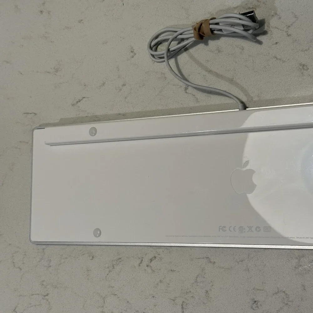 OEM Genuine Apple A1243 Wired USB Keyboard for iMac Mac Mini Mac Pro with Keypad